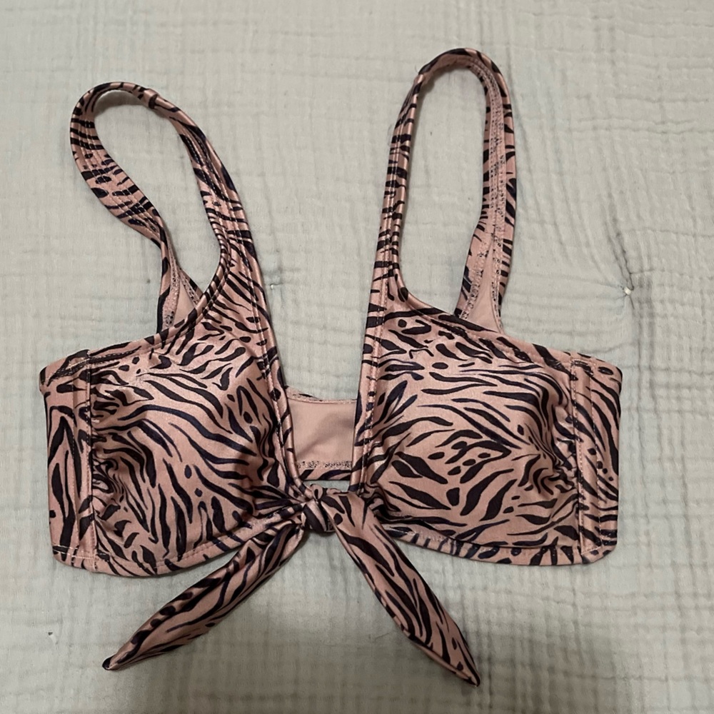 Target Bikini - Picture 4 of 7